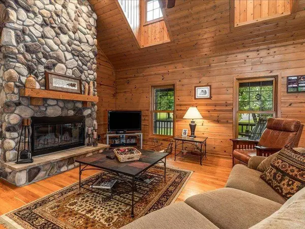 30 Lake Ridge Road, Galena, IL 61036