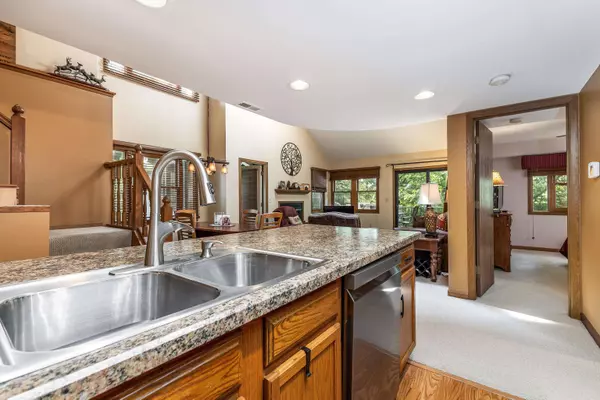 68 Oak Glen Drive, Galena, IL 61036