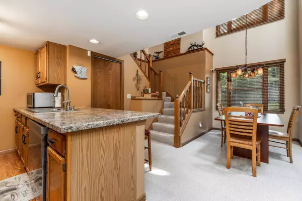 68 Oak Glen Drive, Galena, IL 61036