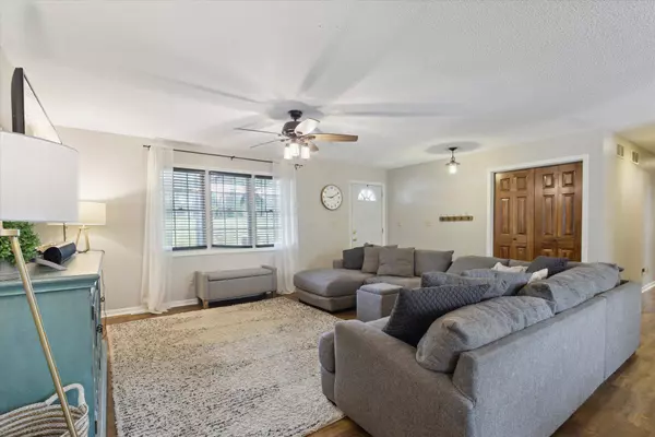 3 Highview Drive, Orangeville, IL 61060