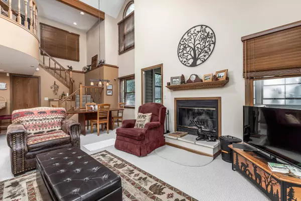 68 Oak Glen Drive, Galena, IL 61036