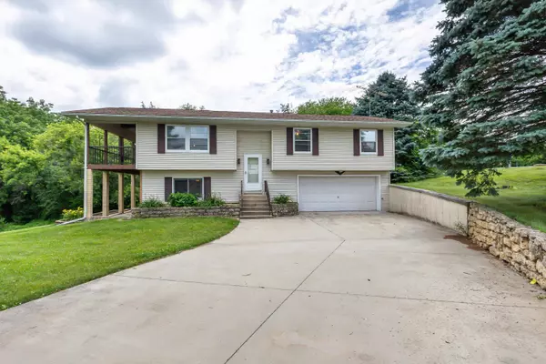 12A287 Lincoln Court, Apple River, IL 61001