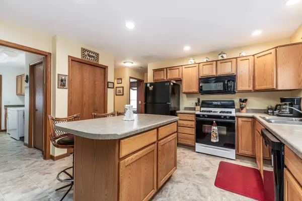 11A34 Fairway Drive, Apple River, IL 61001