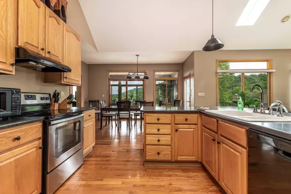 5 Glen Eagle Drive, Galena, IL 61036