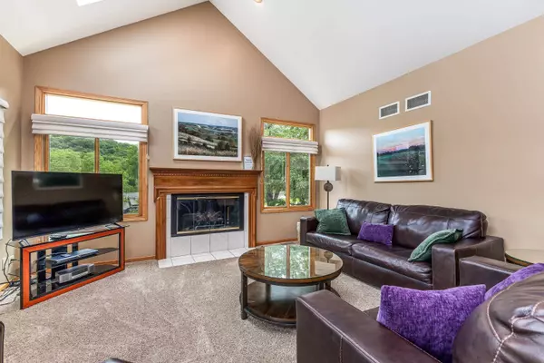 5 Glen Eagle Drive, Galena, IL 61036