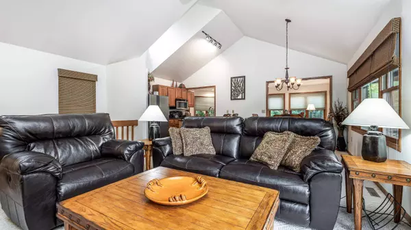 305 W Wachter Road, Galena, IL 61036