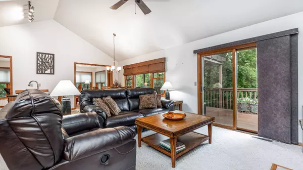 305 W Wachter Road, Galena, IL 61036