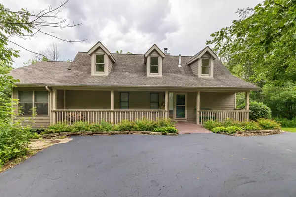 305 W Wachter Road, Galena, IL 61036