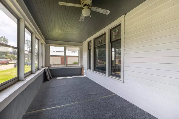 105 S North Street, Warren, IL 61087