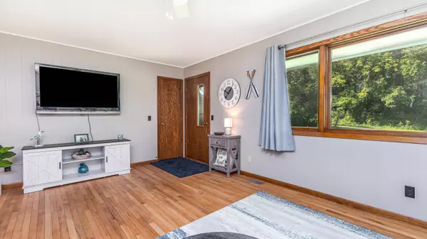 9A31 Pine Court, Apple River, IL 61001