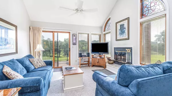 5 Oak Glen, Galena, IL 61036