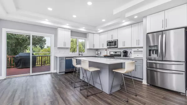 4A142 Winchester Drive, Apple River, IL 61001