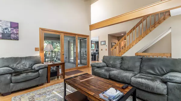 9 Bluffwood Trail, Galena, IL 61036