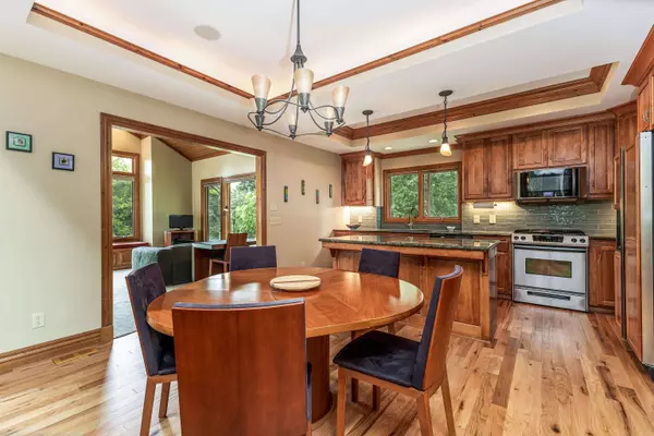 15 High Ridge Run, Galena, IL 61036