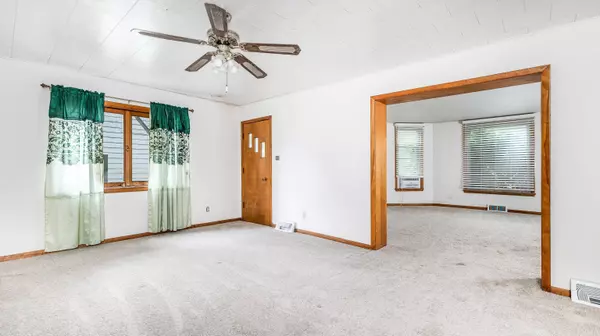 302 S Water Street, Warren, IL 61087