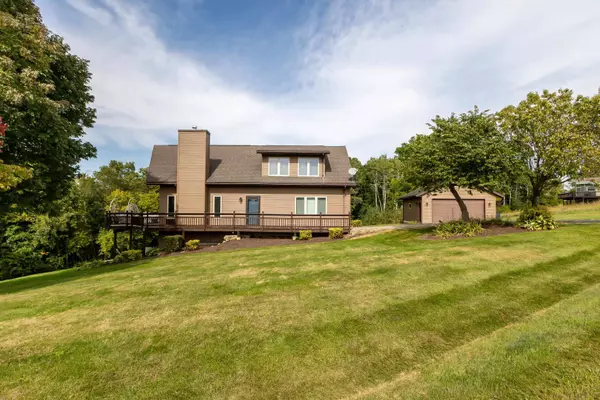 3A179 General Sheridan Court, Apple River, IL 61001