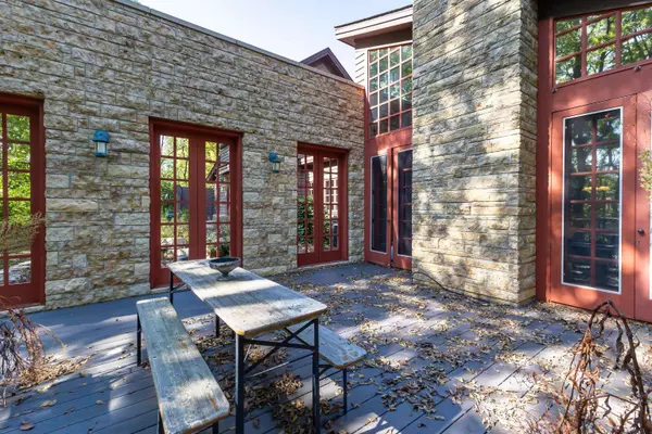 4 Buckeye Court, Galena, IL 61036