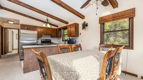 6 Meadow Path, Galena, IL 61036