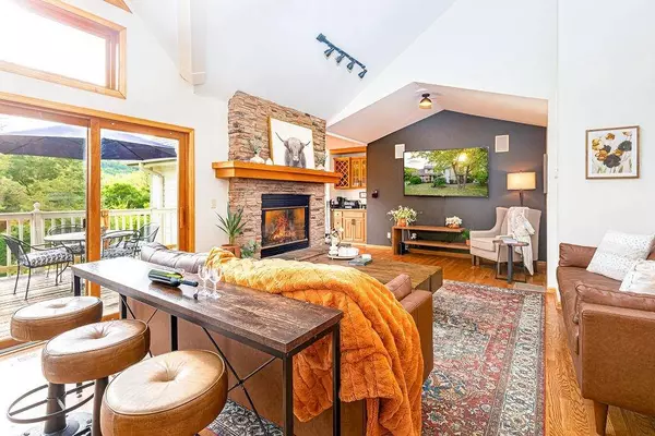 446 Territory Drive, Galena, IL 61036