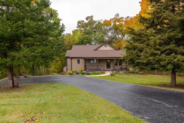 21 Belden School Lane, Galena, IL 61036