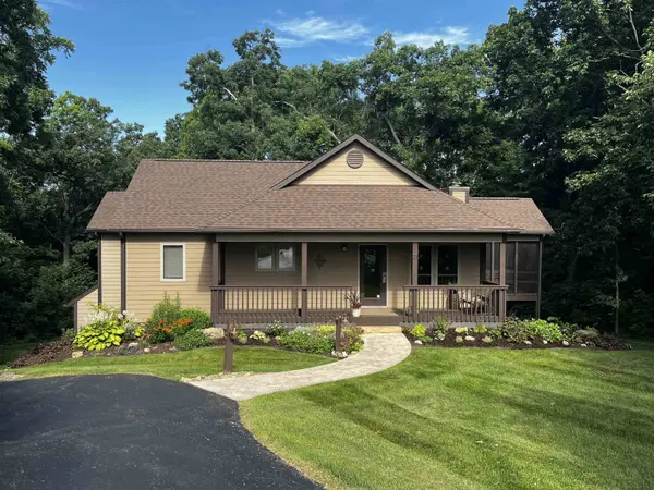 21 Belden School Lane, Galena, IL 61036