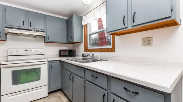 10A125 E APPLE CANYON Road, Apple River, IL 61001