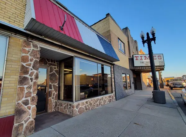 228 MAIN Street, Savanna, IL 61074