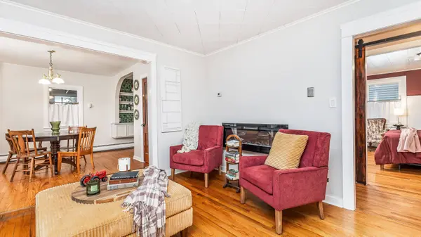 803 Ridge Street, Galena, IL 61036