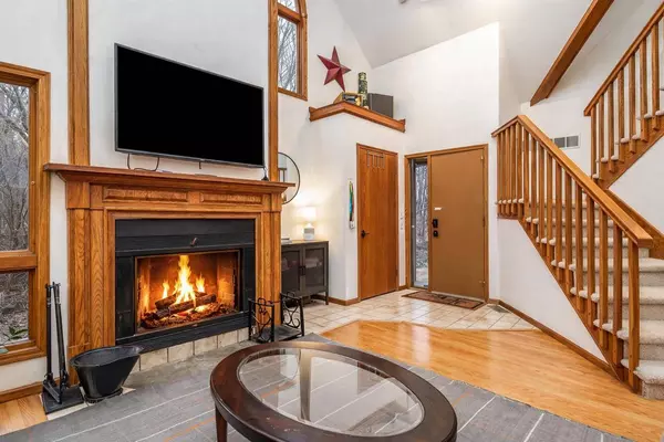 3 Woodway Court, Galena, IL 61036