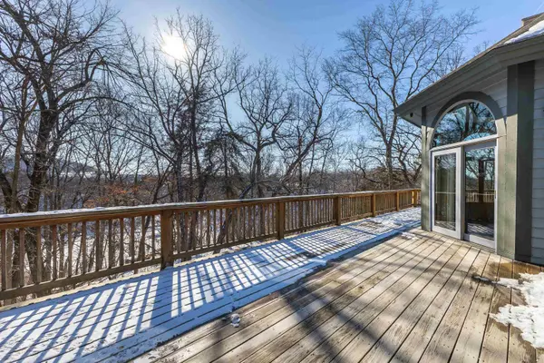 7 Colony Court, Galena, IL 61036