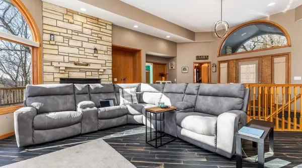 7 Colony Court, Galena, IL 61036