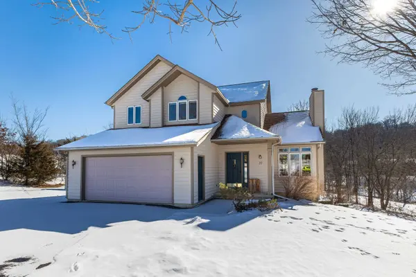 27 Augusta Drive, Galena, IL 61036
