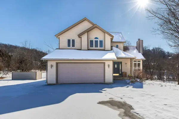 27 Augusta Drive, Galena, IL 61036