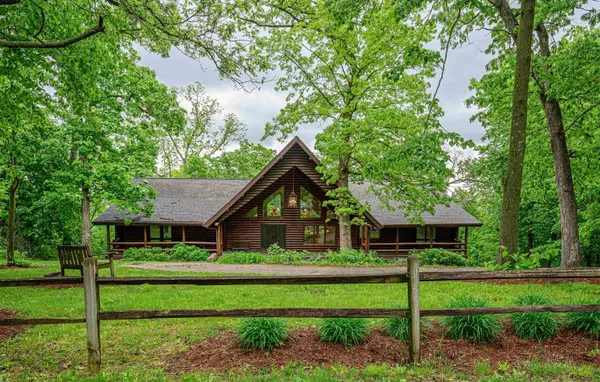 55 Stony Point, Galena, IL 61036