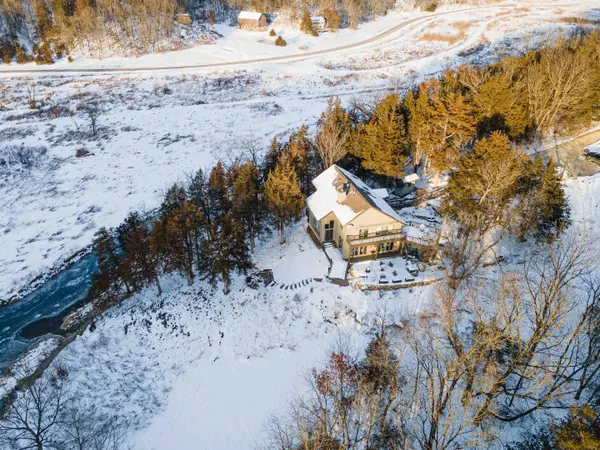 32 Tanager Lane, Galena, IL 61036