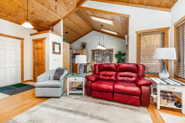8 Garnet Court, Galena, IL 61036