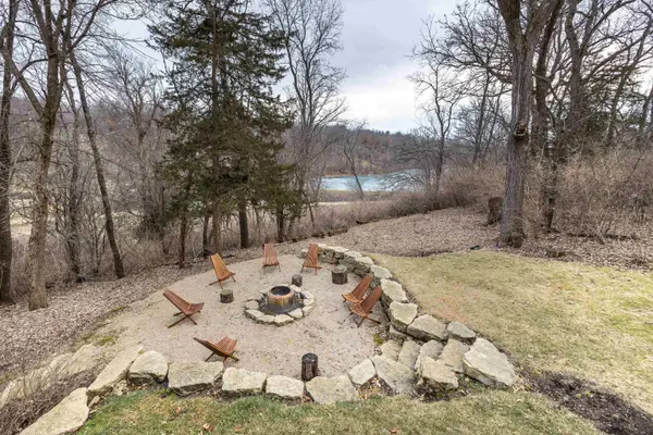 5A116 N Apple Canyon Road, Apple River, IL 61001