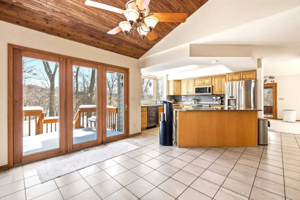 18 Colony Lane, Galena, IL 61036