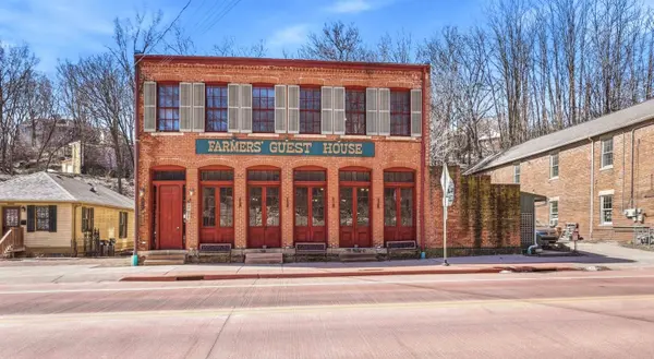 334 Spring Street, Galena, IL 61036