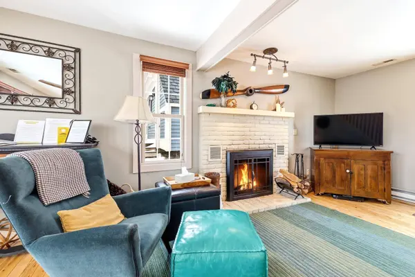 7 Settler Lane, Galena, IL 61036