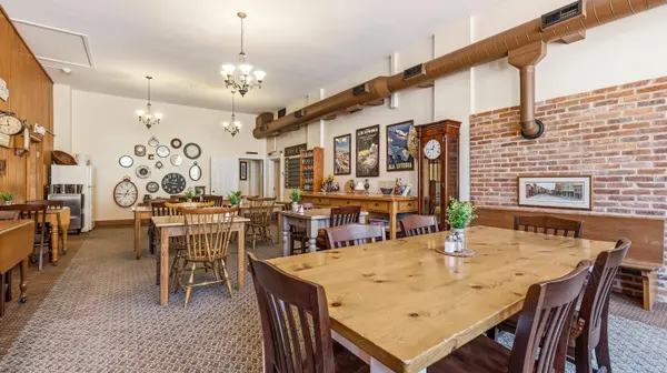 334 Spring Street, Galena, IL 61036