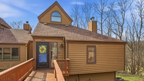 16 Farmstead, Galena, IL 61036