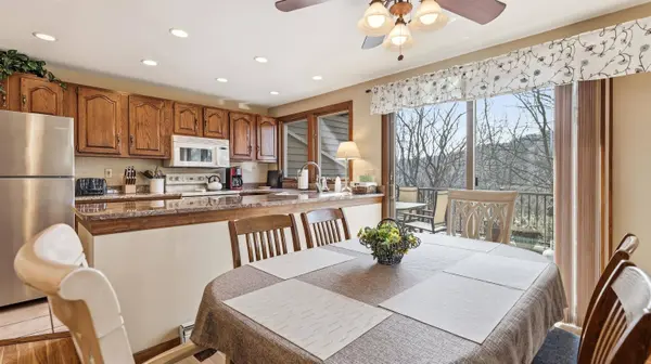 16 Farmstead, Galena, IL 61036