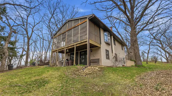 5A11 White Buffalo Drive, Apple River, IL 61001