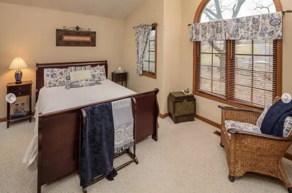 2 Cumberland, Galena, IL 61036