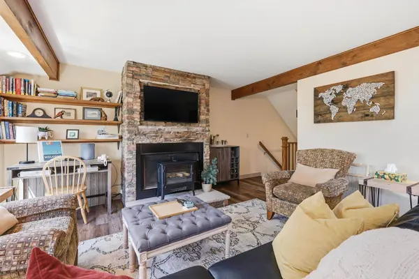 127 Plum Cove Drive, Galena, IL 61036