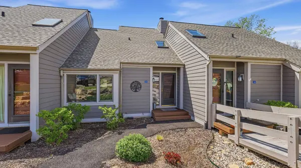 127 Plum Cove Drive, Galena, IL 61036