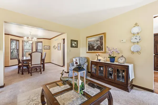 1967 E Cross Road, Galena, IL 61036