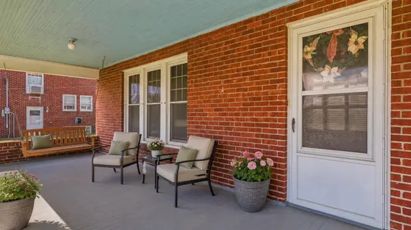 407 N Washington, Hanover, IL 61041