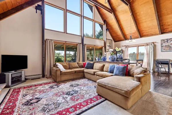 5309 W Nobis Lane, Hanover, IL 61041